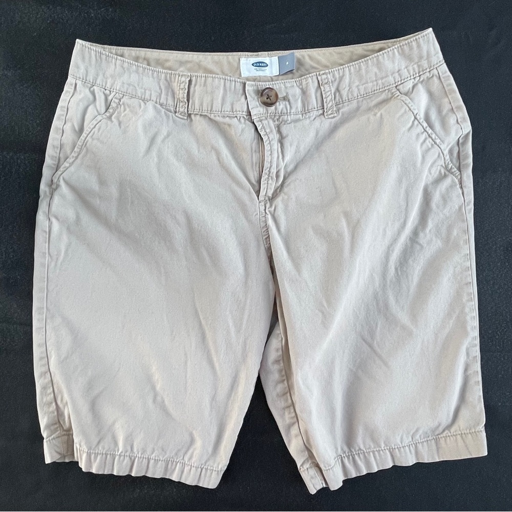 Old Navy Khaki Button-Front Shorts